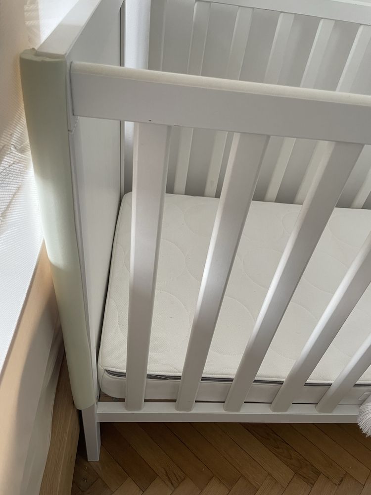 Łóżeczko Ikea Sundvik 120x60 białe Łóżko dla dziecka
