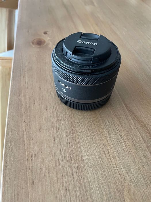 Objetiva CANON RF 16mm f/2.8 STM