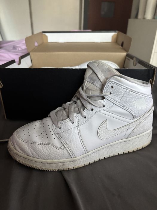 Nike air jordan 1 mid