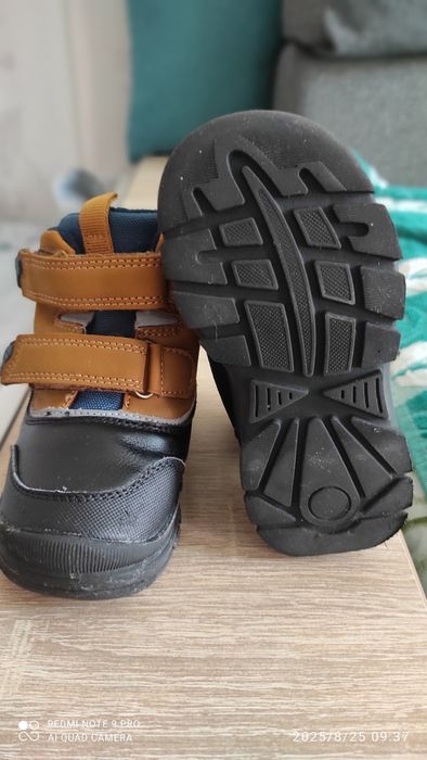 Осінні чоботи ботинки черевики  для хлопчика 23розмір