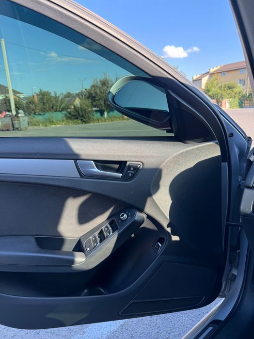 Audi A4 2013 повний привід