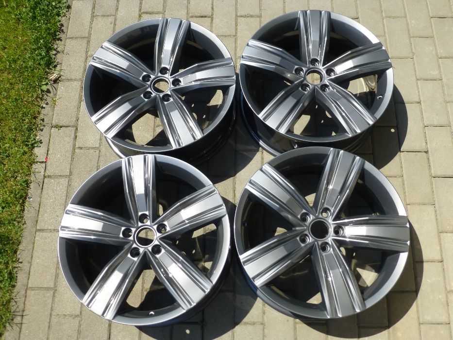 Felgi Aluminiowe Vw TIGUAN ARTEON TOURAN 5NA R-line 19'' OEM