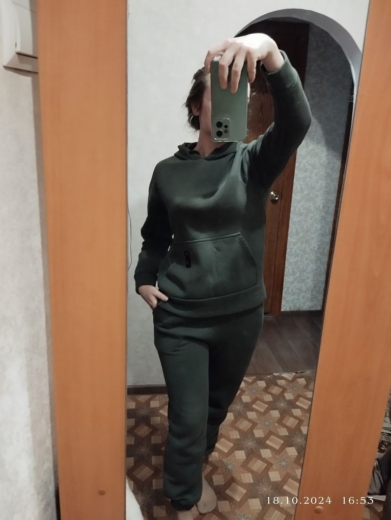 Спортивний костюм 46 р