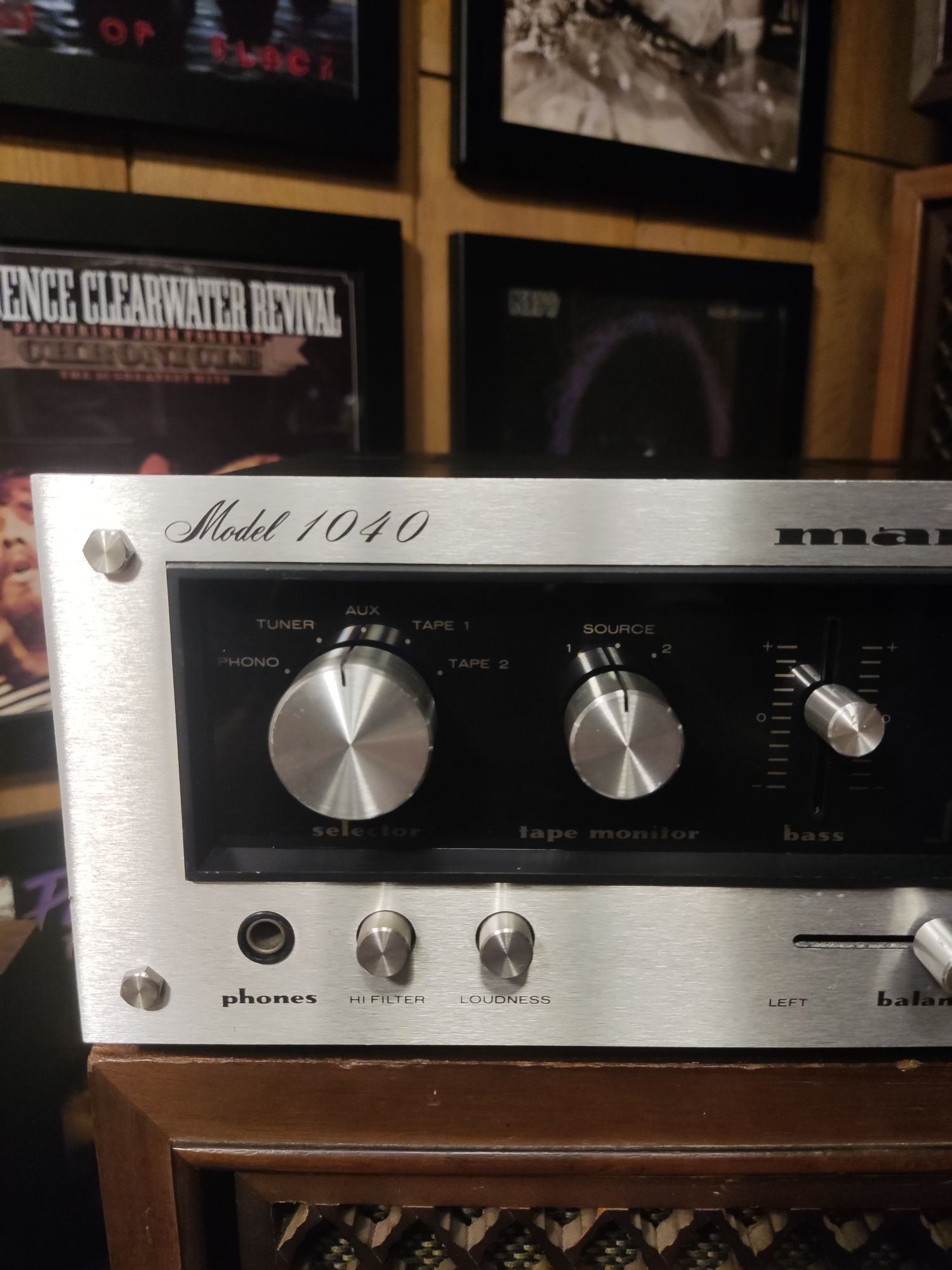 Wzmacniacz Marantz 1040