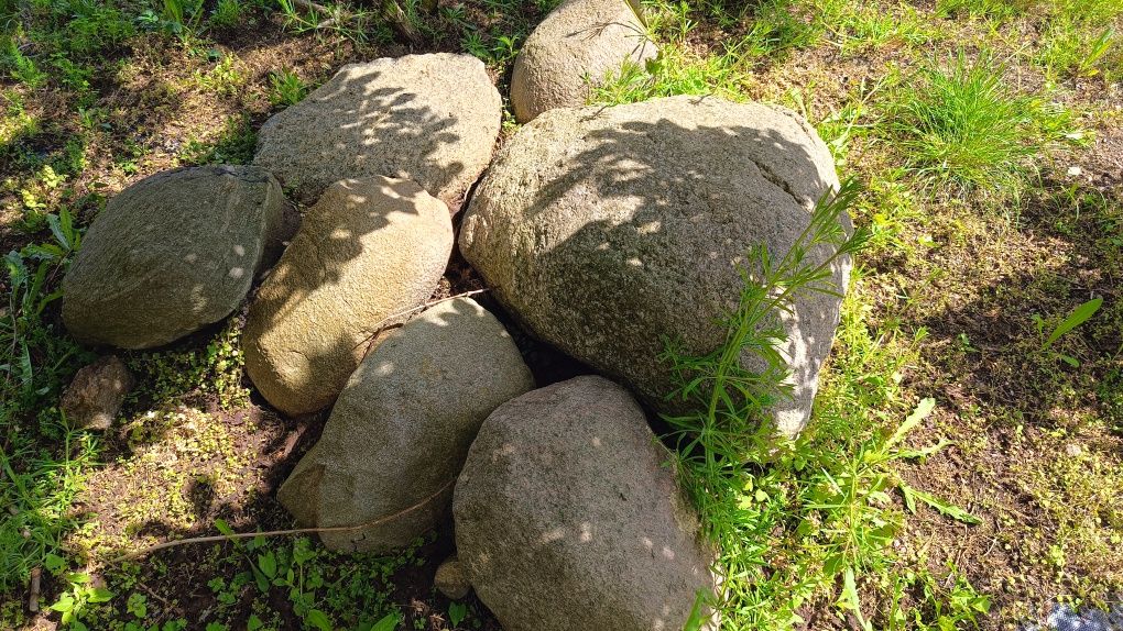 Kamienie głazy do ogrodu na skalniak
