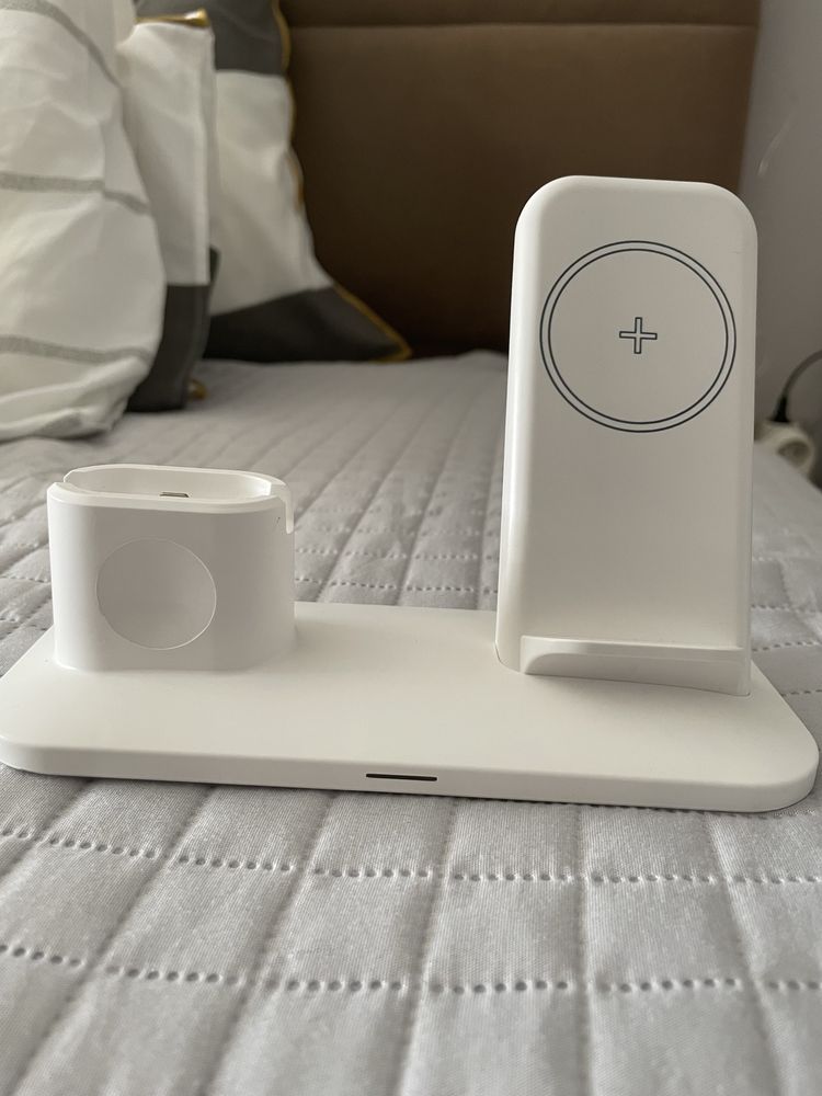 Base de carregamento de indução para iPhone + Apple Watch + Airpods