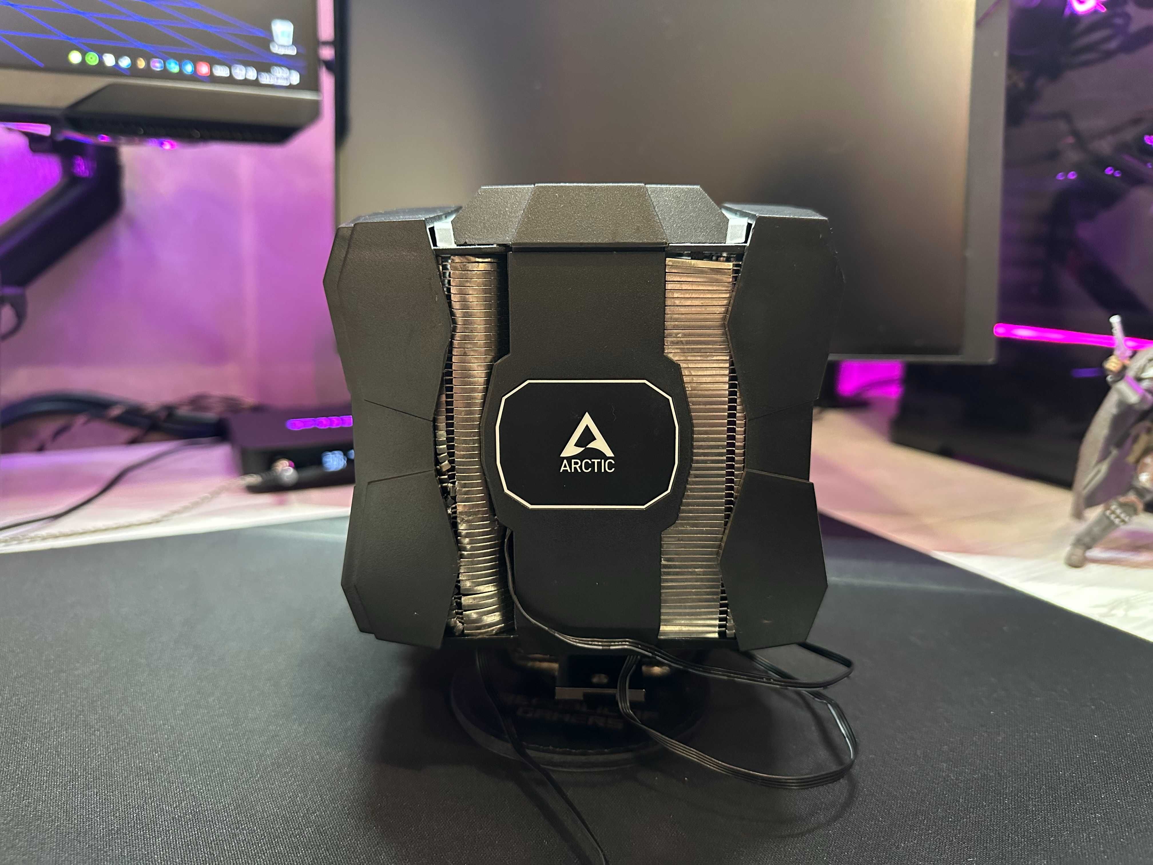 Кулер Arctic Freezer 50 A-RGB