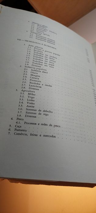 Bibliografia Analítica de Etnografia Portuguesa (1965)