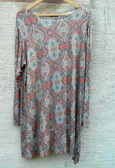 Pocomoto Długa, prosta wzorzysta asymetryczna tunika 42/44