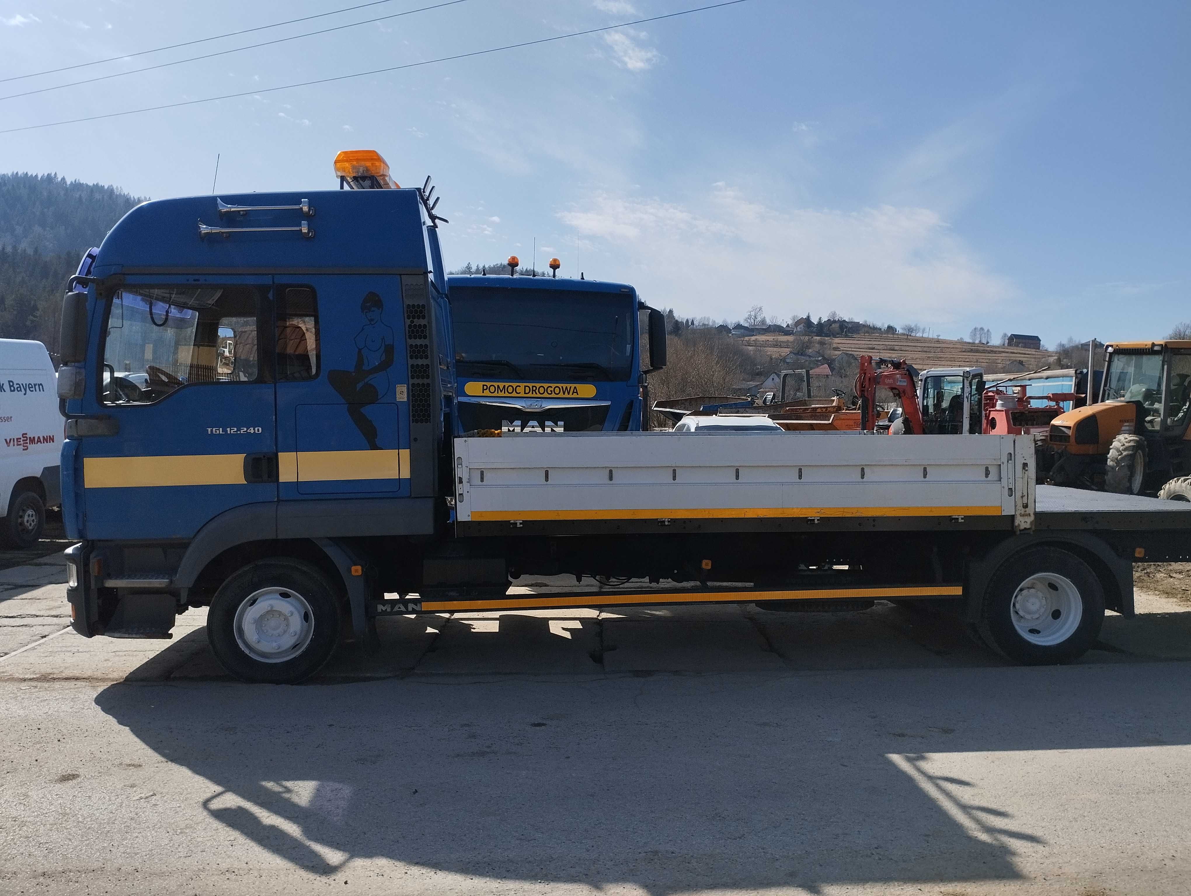 Pomoc Drogowa MAN TGL 12.240 Samochód Specjalny