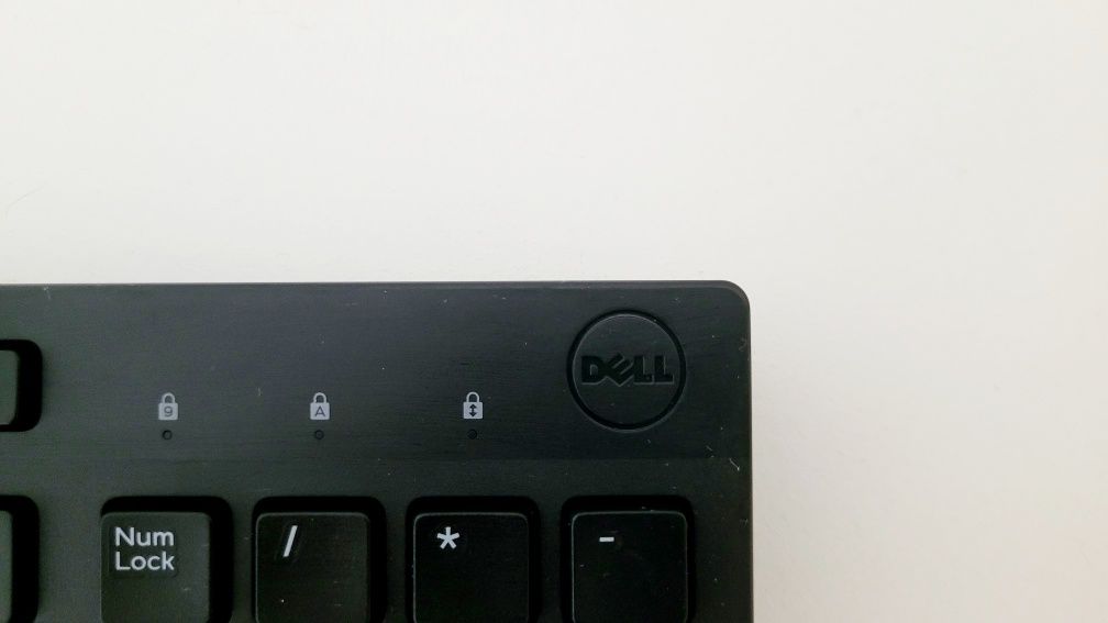 Klawiatura płaska czarna na USB Dell qwerty