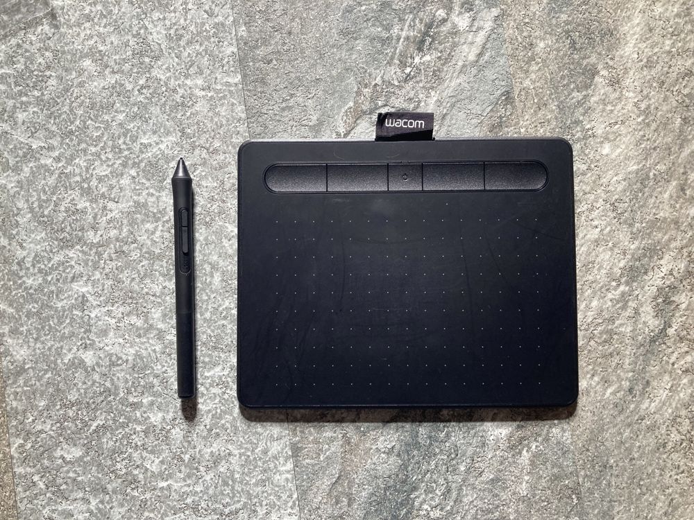 Wacom Intuos em preto