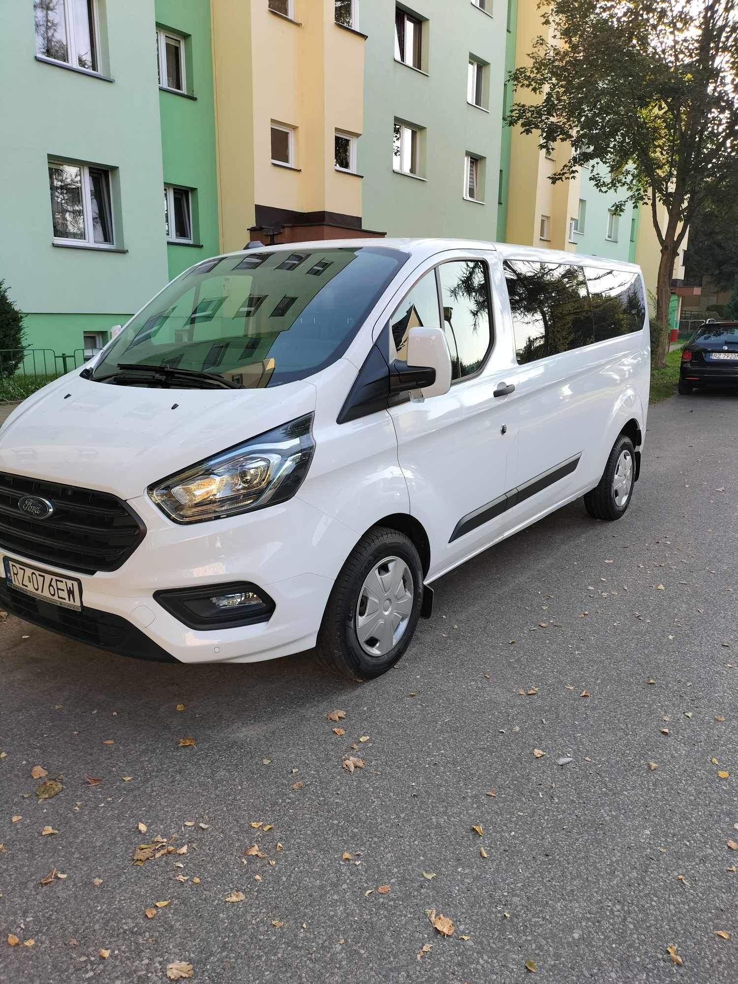 Wynajem busów, osobowych i dostawczych. Usługi transportowe