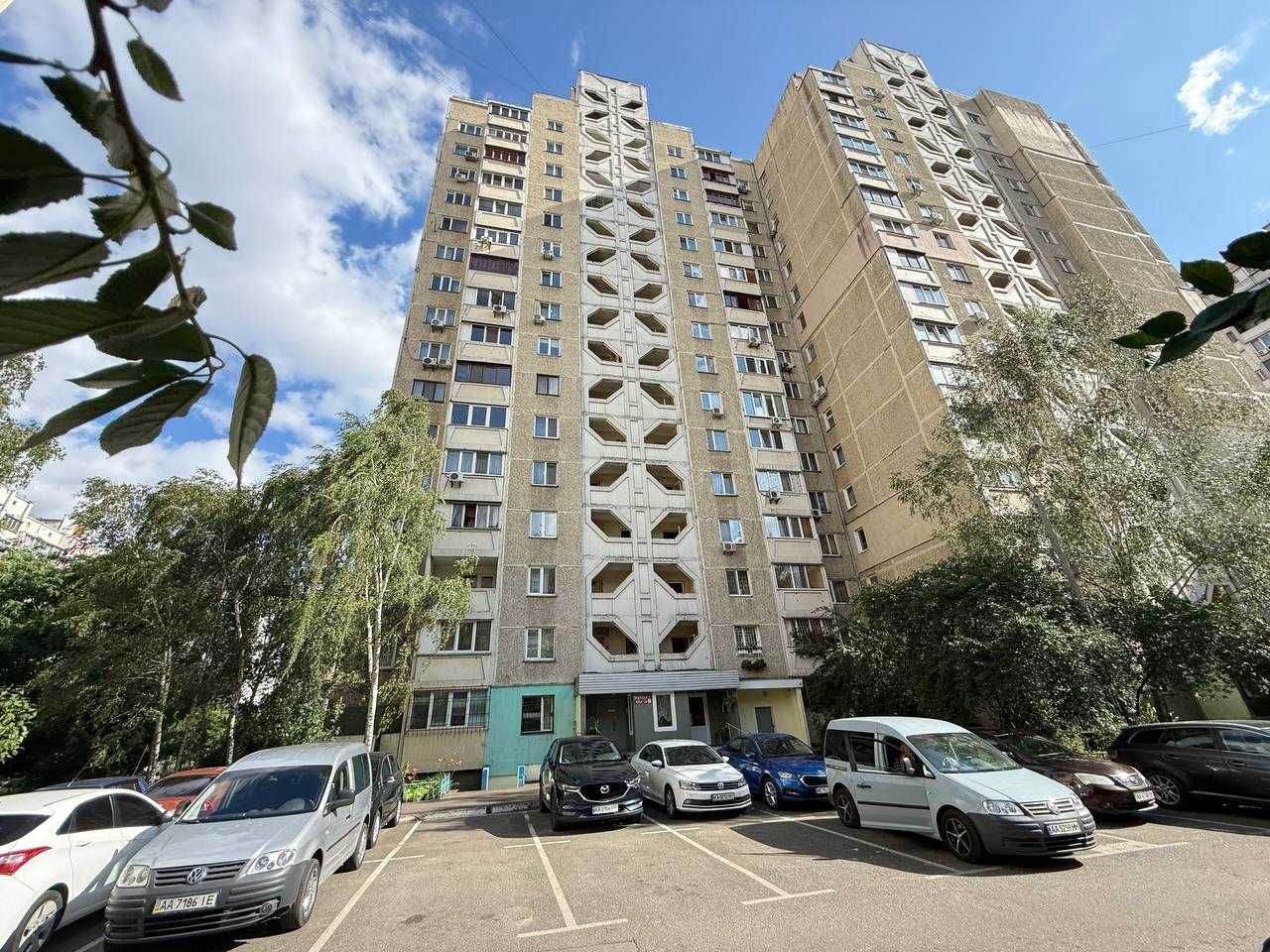 Продам 3 кімн кв Урлівська 5а Ахматової Княжий Затон Осокорки Позняки