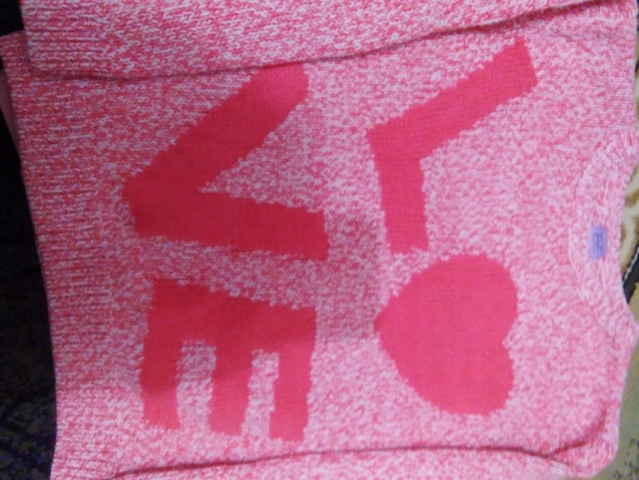 Свитера штаны джинсы