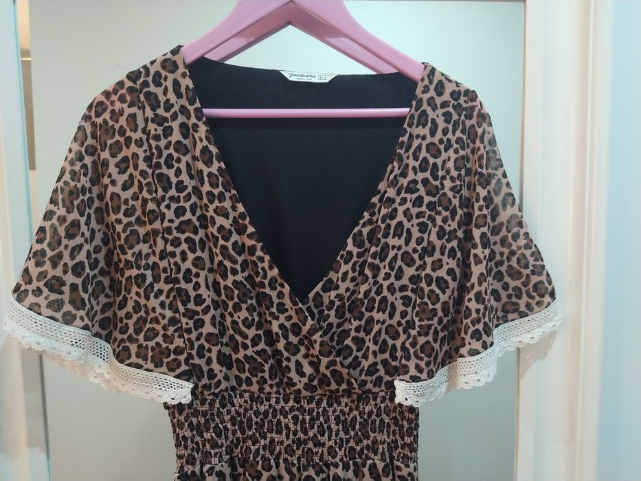 Vestido leopardo Stradivarius