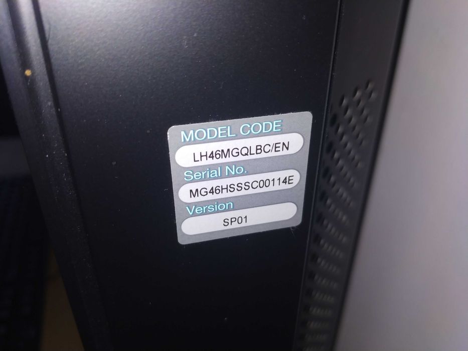 Monitor SAMSUNG 460 MX-2, 46 cali z uchwytem na ścianę