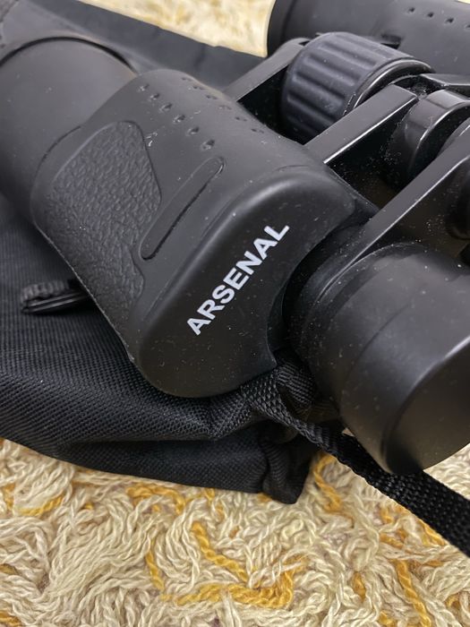 Бінокль Arsenal