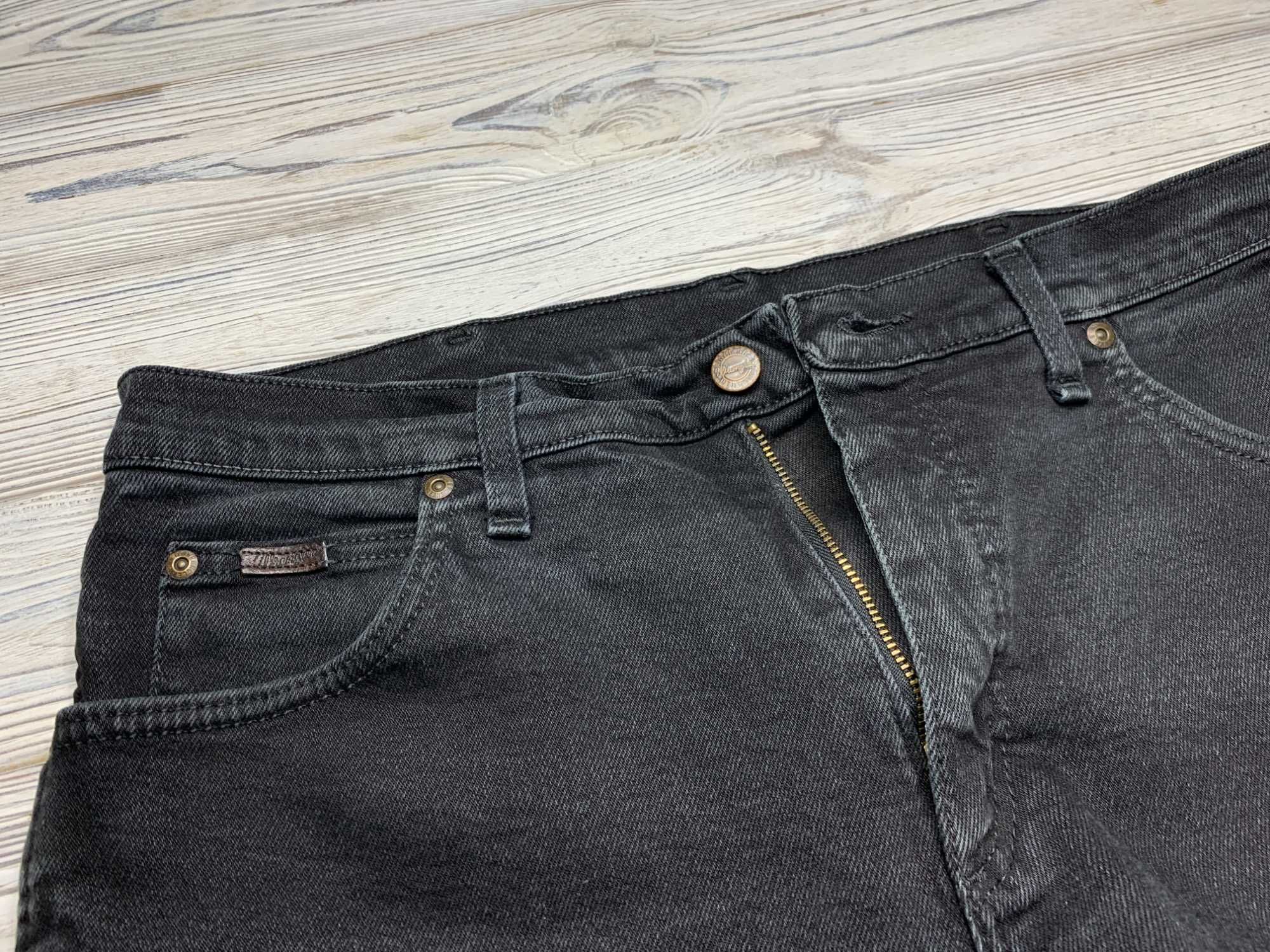 Чорні Чоловічі джинси Wrangler