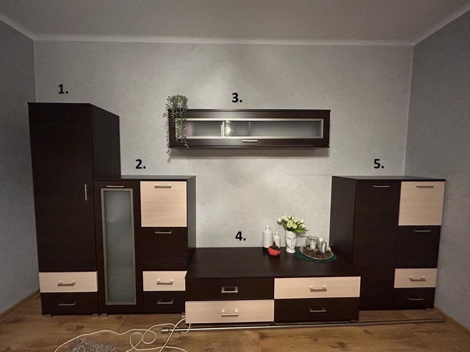 Sprzedam zestaw 7 mebli w bardzo dobrej cenie