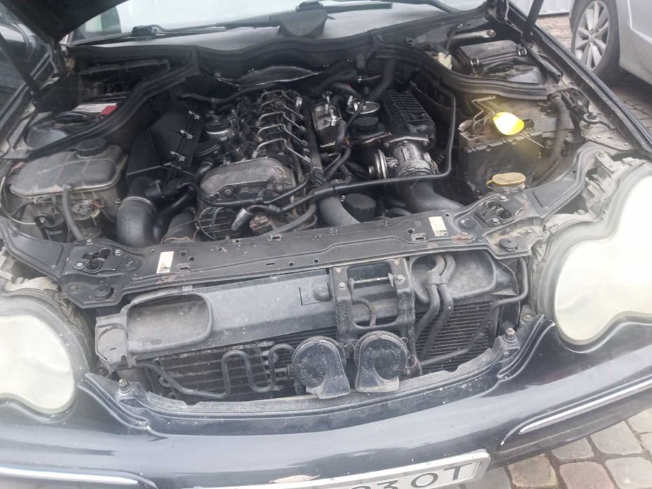 Продається автомобіль Mercedes-Benz