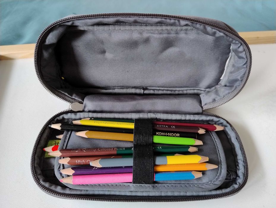 Wkład żółty w kratkę A4 do segregatora 30 kartek przekładki segregator