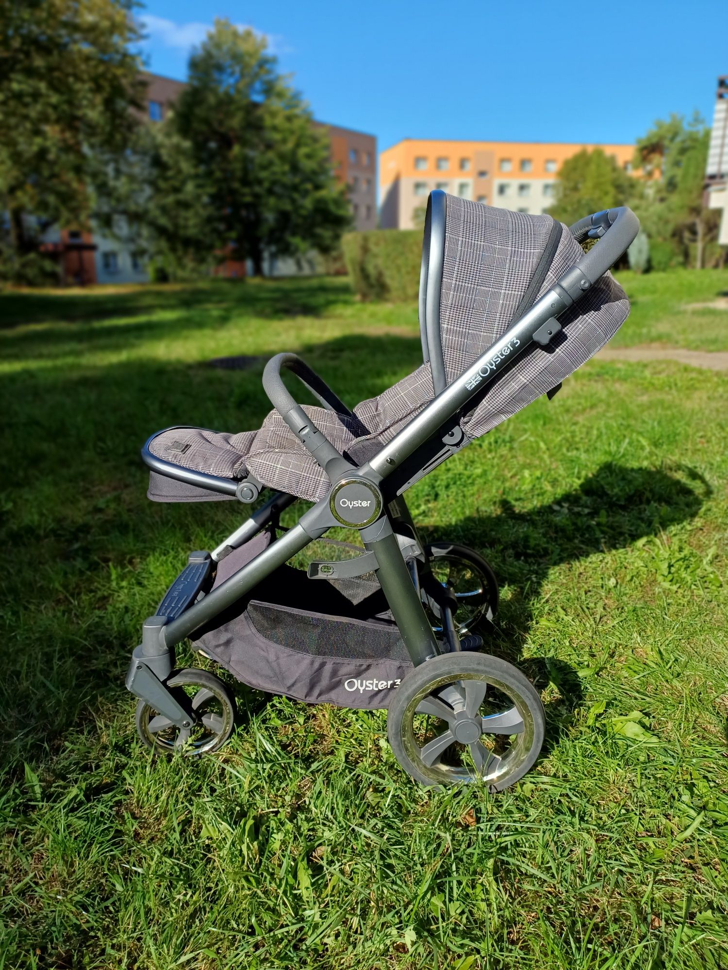 Wózek Oyster 3 spacerówka i gondola 2w1