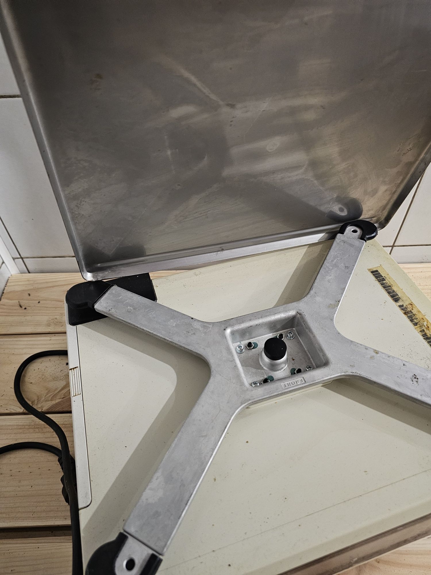Waga etykietująca DIGI SM-100 elektoniczna na etykiety