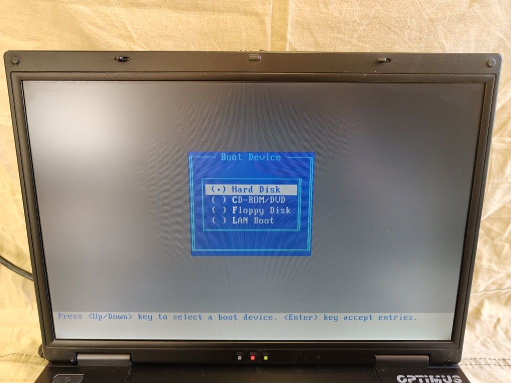 Laptop Optimus Optibook MP200 / 8050QDA
