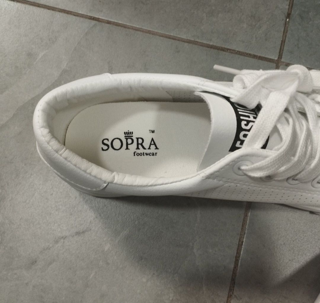 Жіночі макасіни, Sopra