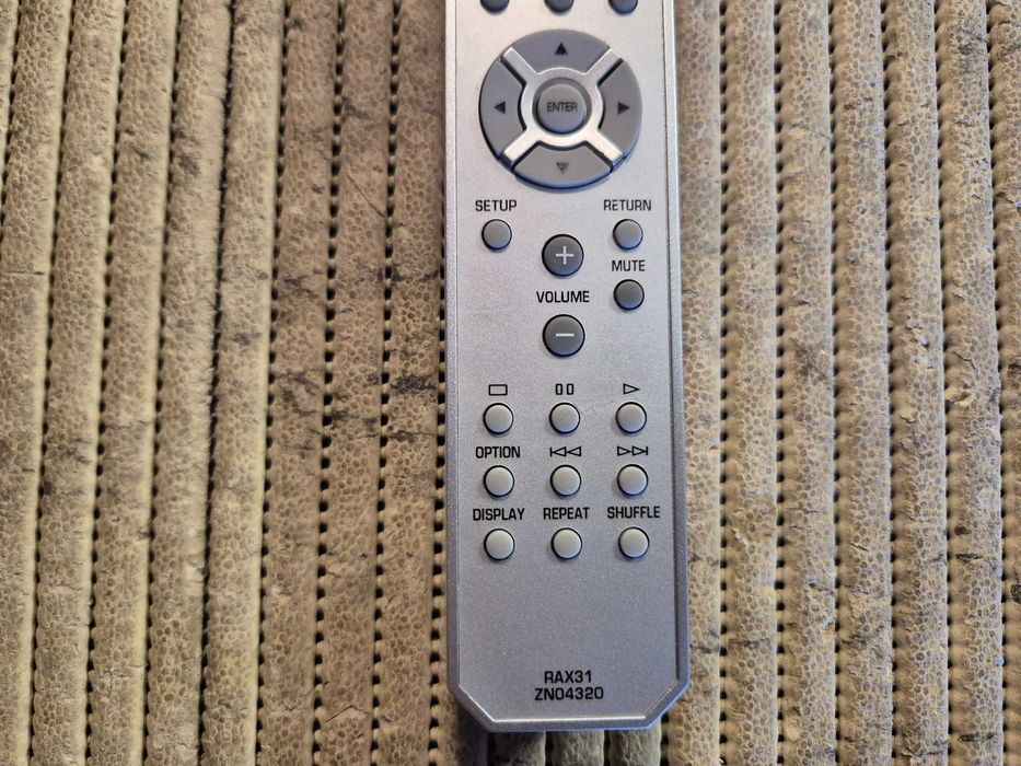 Пульт Yamaha RAX 31 ,  підходить до RN301 R-N301BL RN301BL R-N301