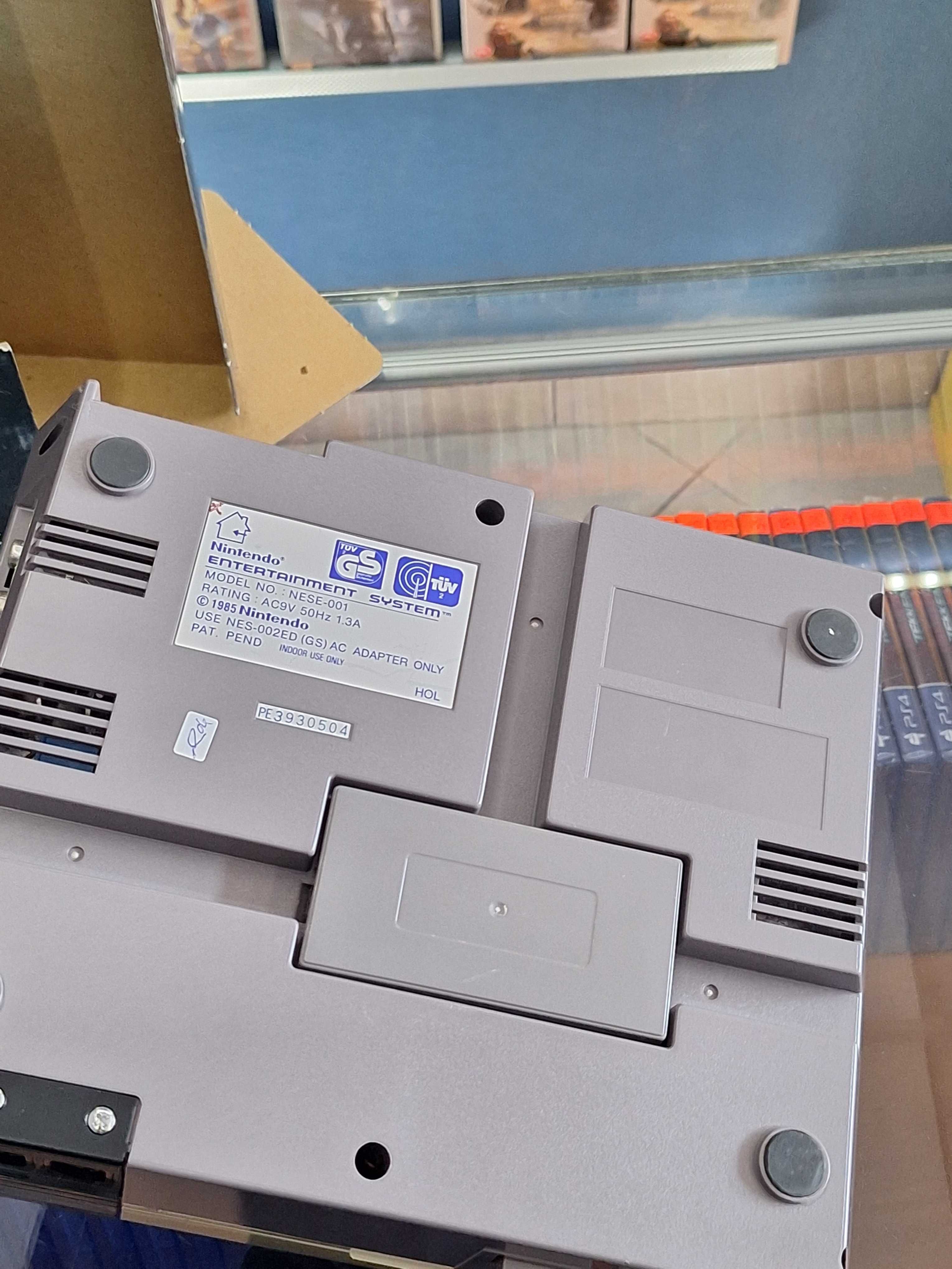Konsola NES Nintendo Entertainment System, BDB, CentrumGrania