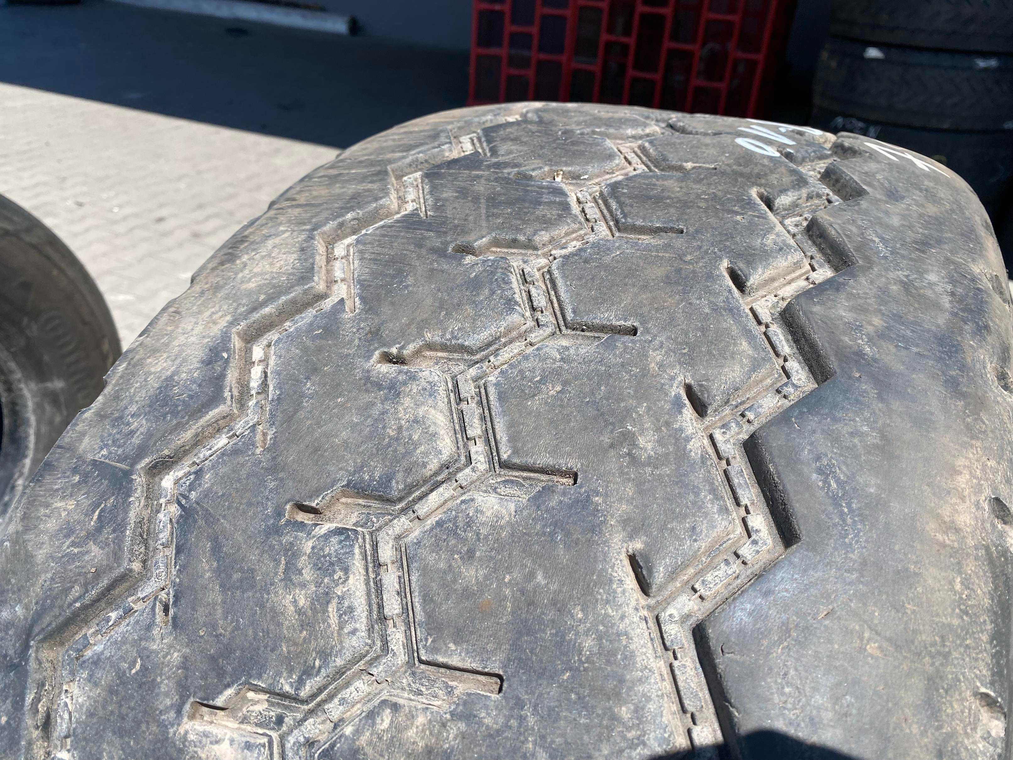 Opona 425/65R22.5 AEOLUS AGC28 Naczepowa 8-10mm