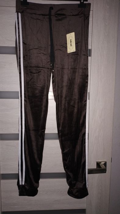 Spodnie welurowe damskie r. S/M