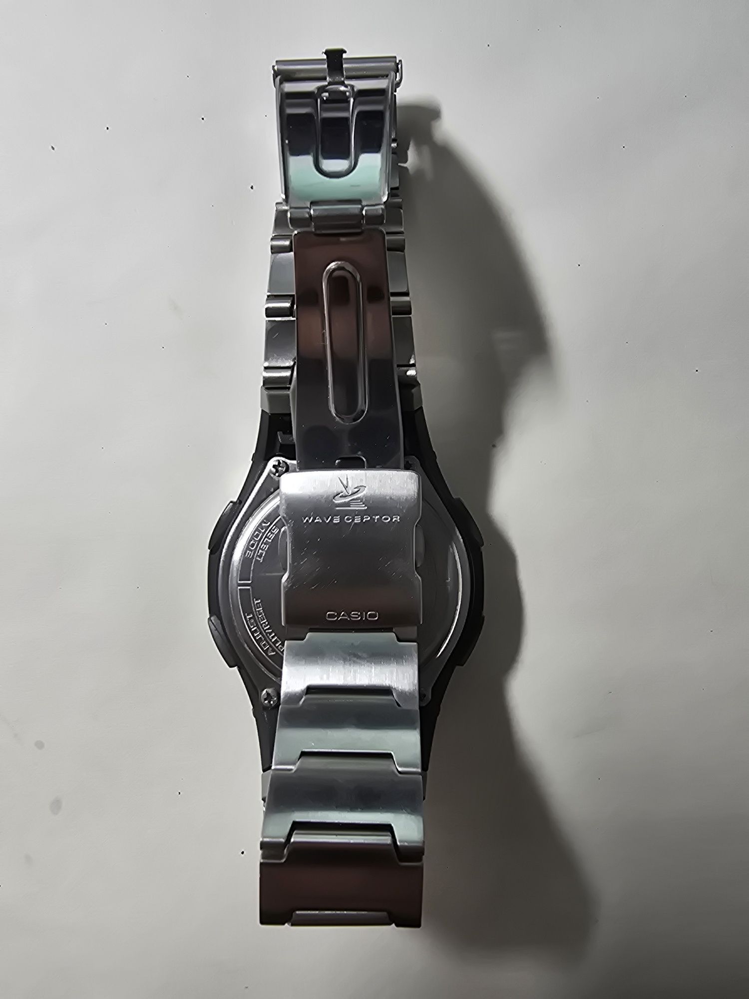 Zegarek Casio WAVE Ceptor WVA-105H