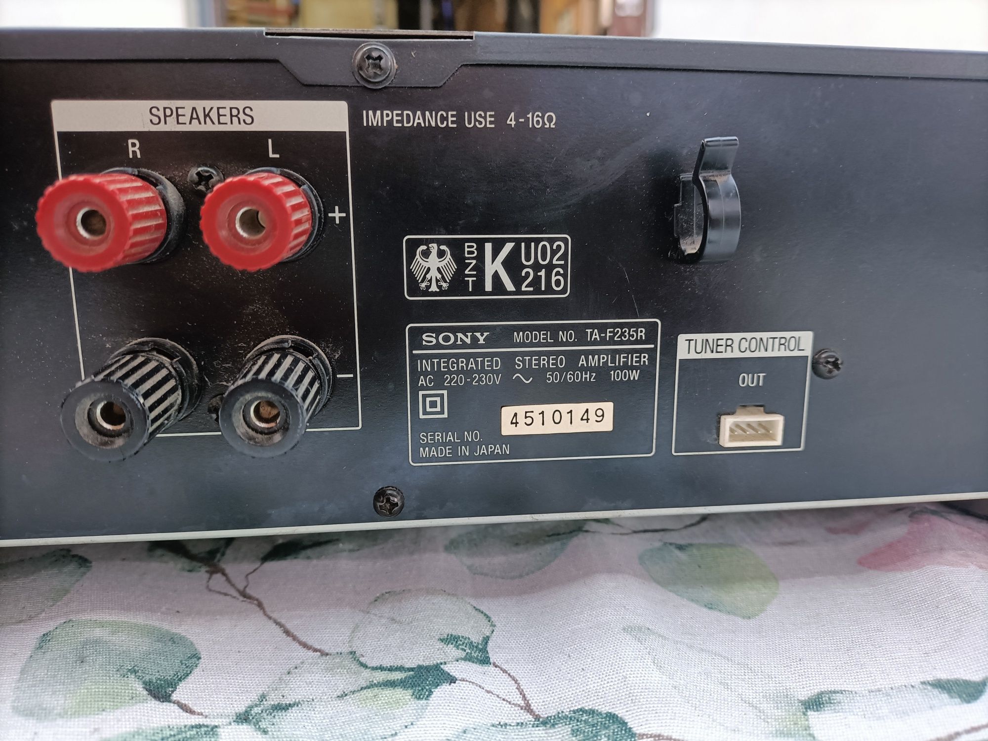 Wzmacniacz Sony F235R made in Japan