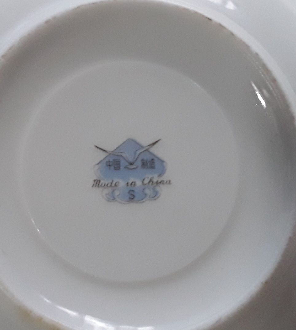 Chávena + pires em porcelana Chinesa, made in China