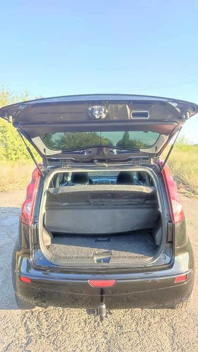 Продам Nissan Note 2009 механіка бензин 1.4 хетчбек Ніссан Ноут