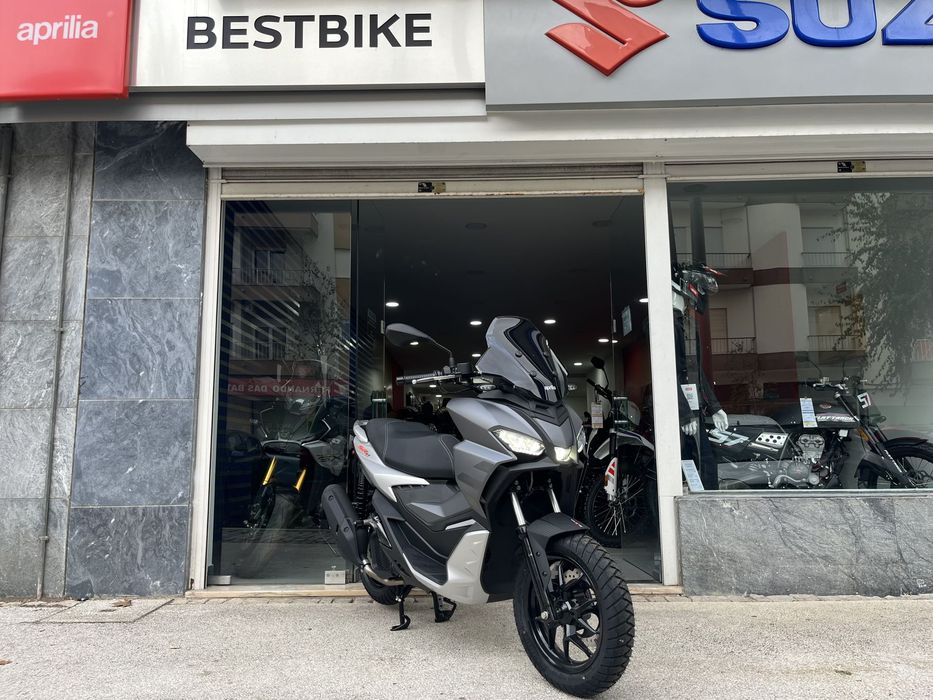 Aprilia SR  GT 125 - MOTA DE SERVIÇO !! - DESDE 55 EUR / MÊS !!