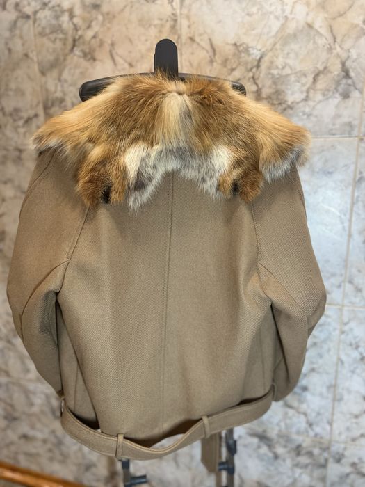 Продам куртку з пальтовой тканини