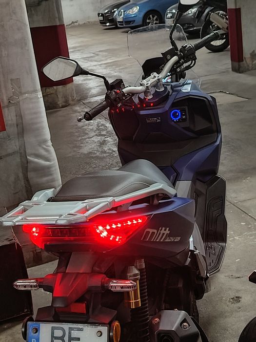 Mitt 125 ADV de 2023 (Garantia 18 meses) Aceitamos retomas