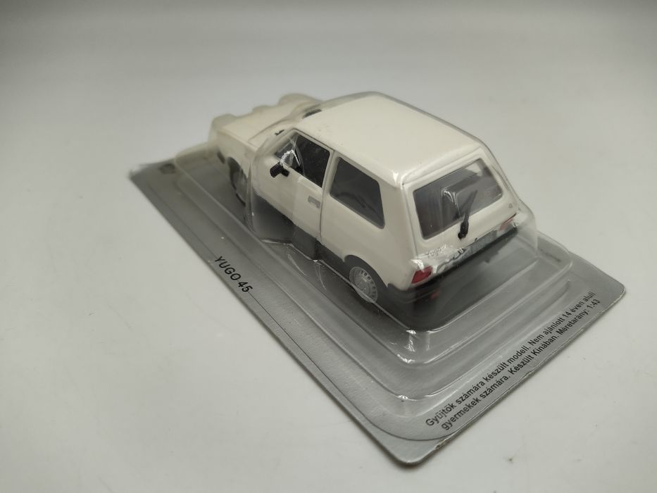 Yugo 45 deagostini kultowe auta PRL 1:43