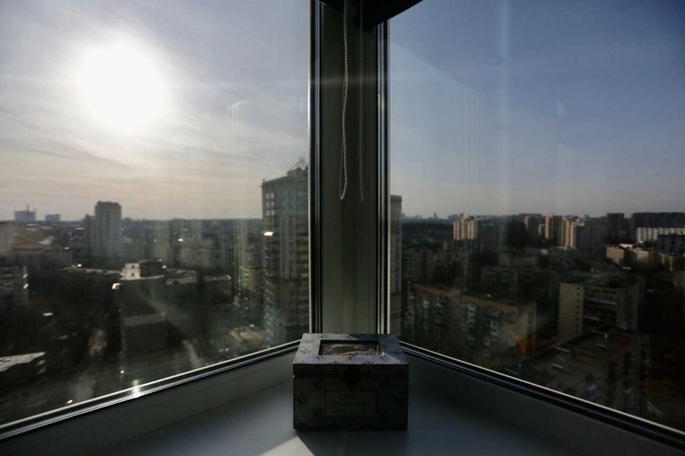 ГОЛОСІЇВСЬКИЙ р-н. СУЧАСНА 3кімнатна квартира 85м2. єОселя!