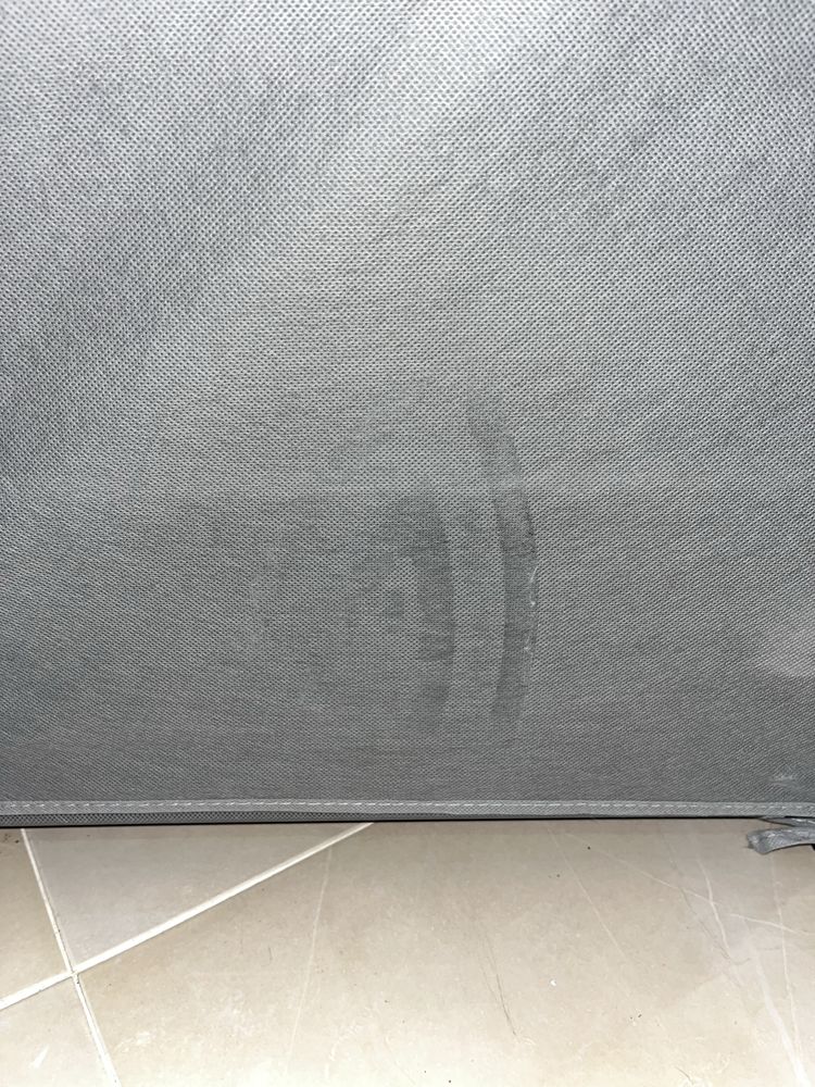 Sapateira cinzenta IKEA