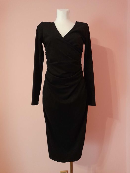 Nowa czarna sukienka Guess Los Angeles