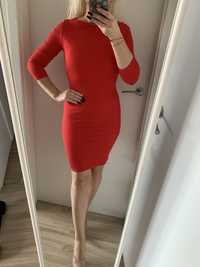 Czerwona klasyczna ołówkowa sukienka