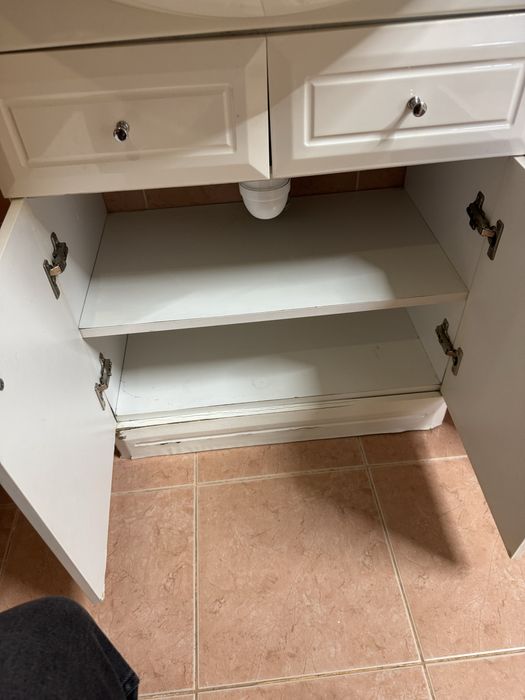 Тумба з раковиною, дзеркалом з підсвіткою