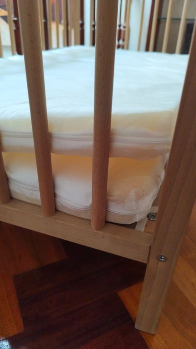 Cama/berço bebé (usado poucas vezes - como novo)