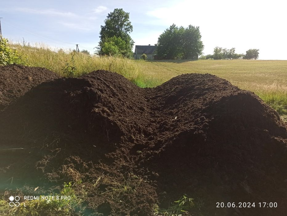 Humus Ziemia ogrodowa przesiana, czarnoziemem, obornik