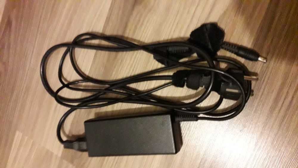 Laptop samsung r580